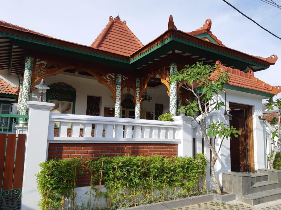 Rumah Jawa Guest House Джокьякарта Экстерьер фото