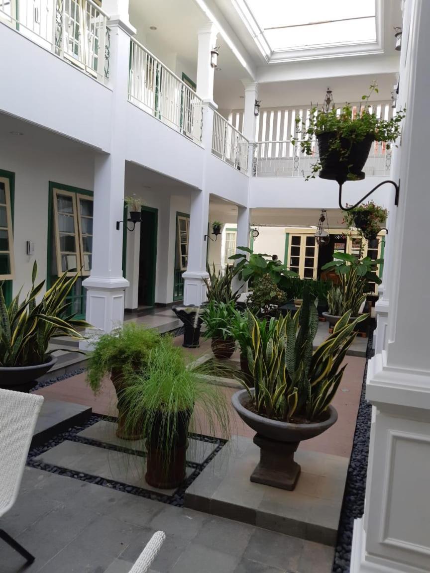 Rumah Jawa Guest House Джокьякарта Экстерьер фото
